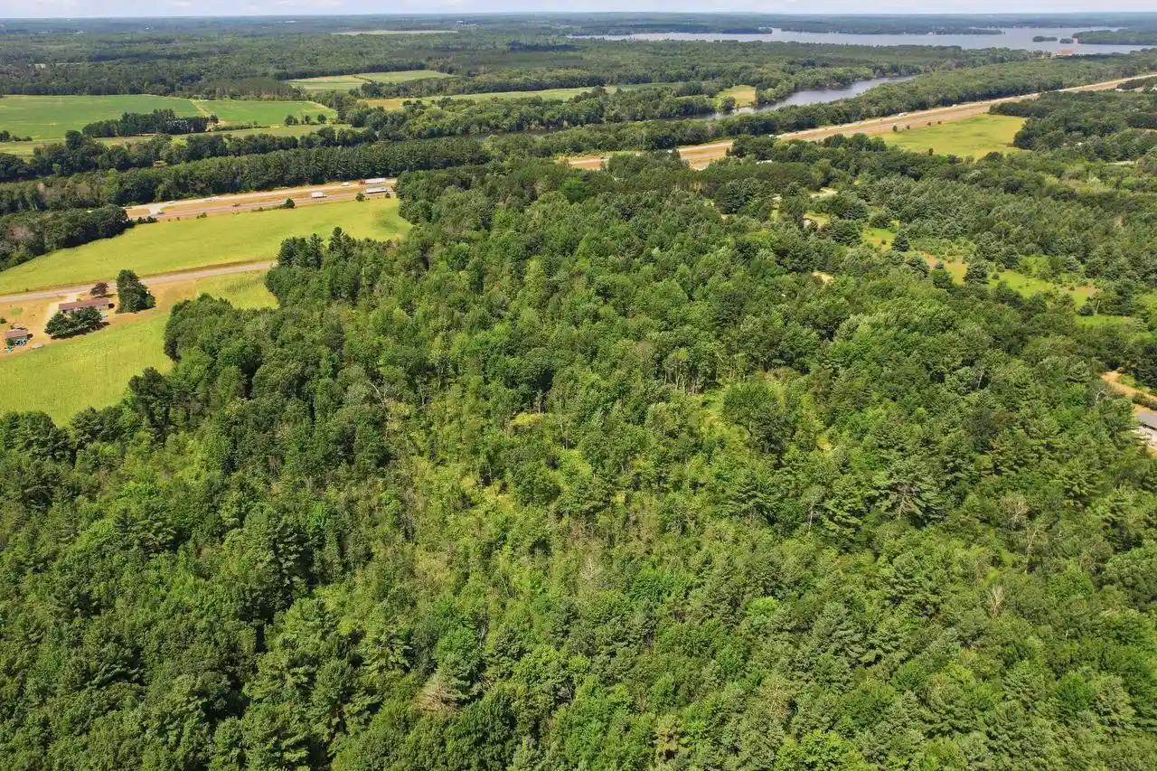 3rd image of 2782 Acres Mol Sunset Dr Dr, Stevens Point, WI 54482 | MLS# 22603695