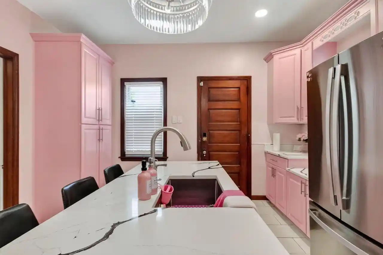 3rd image of 3172 S Griffin Avenue Avenue, Milwaukee, WI 53207 | MLS# 1974373