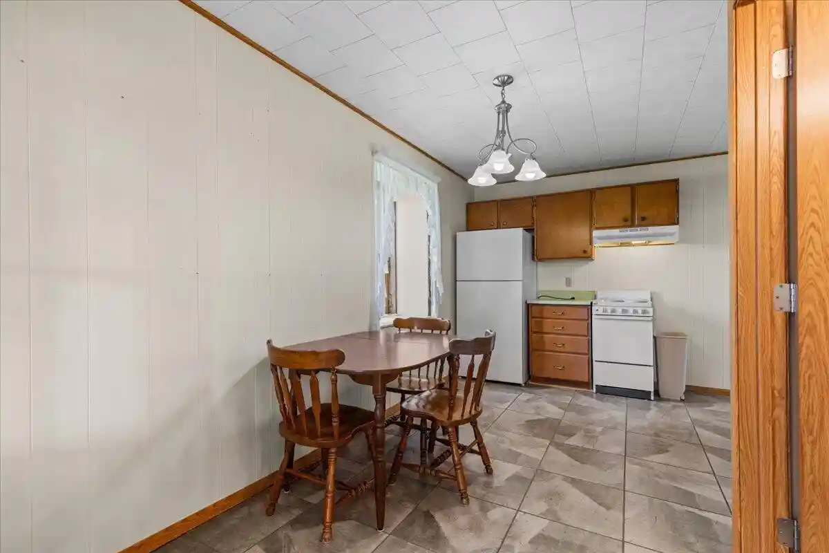 4th image of 9073 Boltonville Road Road, Kewaskum, WI 53040 | MLS# 1974377