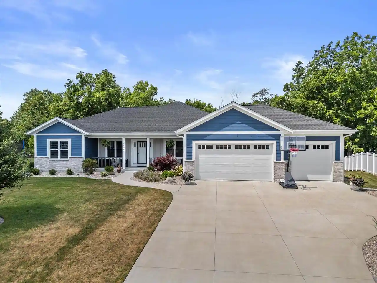 1st image of 6600 Hillstone Court Court, Waterford, WI 53185 | MLS# 1974380