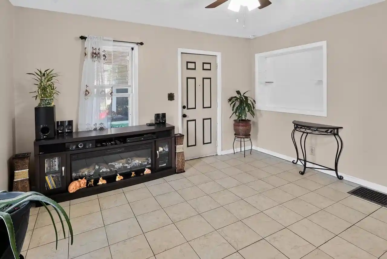 5th image of 511 8Th Street Street, Beloit, WI 53511 | MLS# 2029515