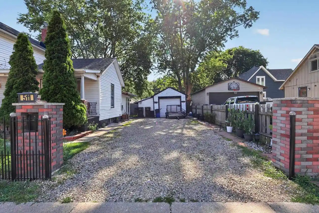 20th image of 511 8th Street Street, Beloit, WI 53511 | MLS# 2029515