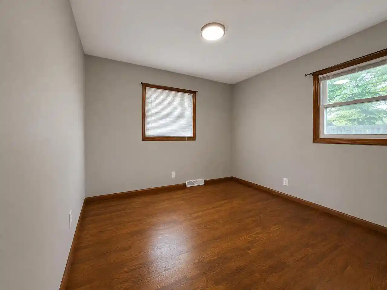 3rd image of 228 S Colonial Parkway Parkway, Saukville, WI 53080 | MLS# 1974385