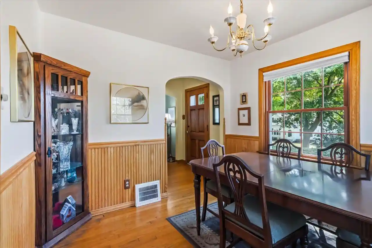 5th image of 828 N 113Th Street Street, Milwaukee, WI 53226 | MLS# 1974411