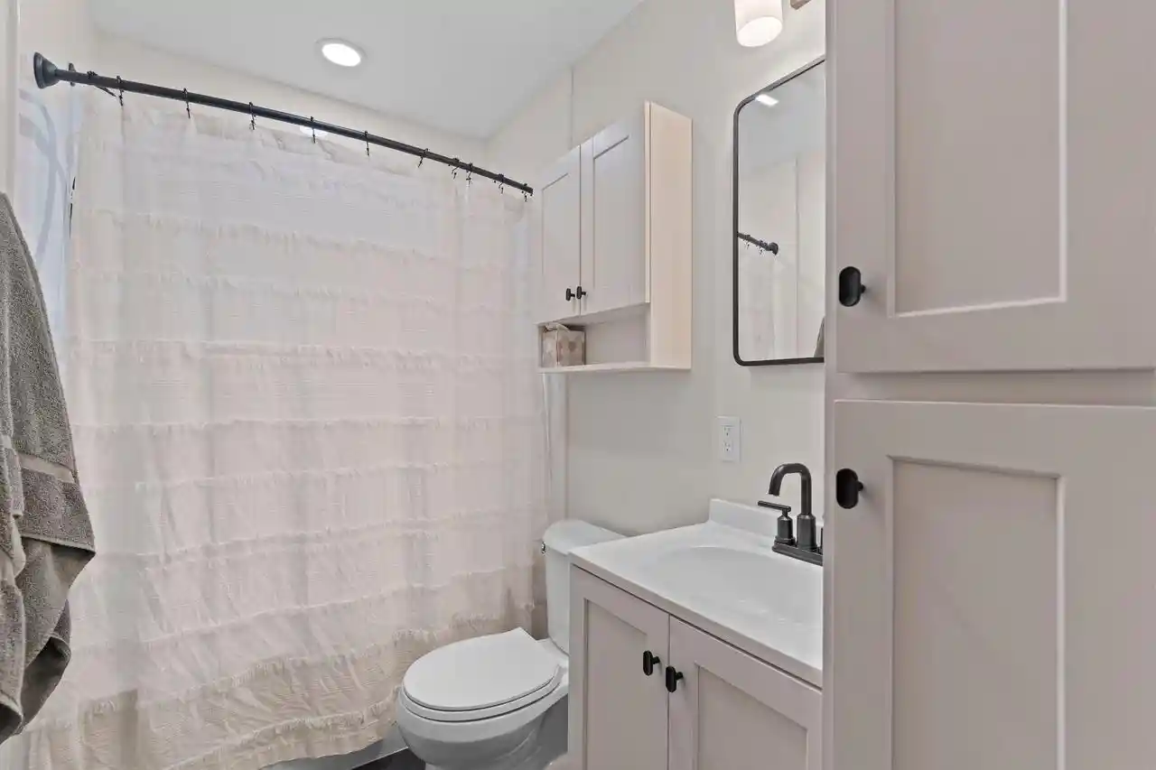 4th image of W167N8494 Theodore Avenue Avenue, Menomonee Falls, WI 53051 | MLS# 1974423