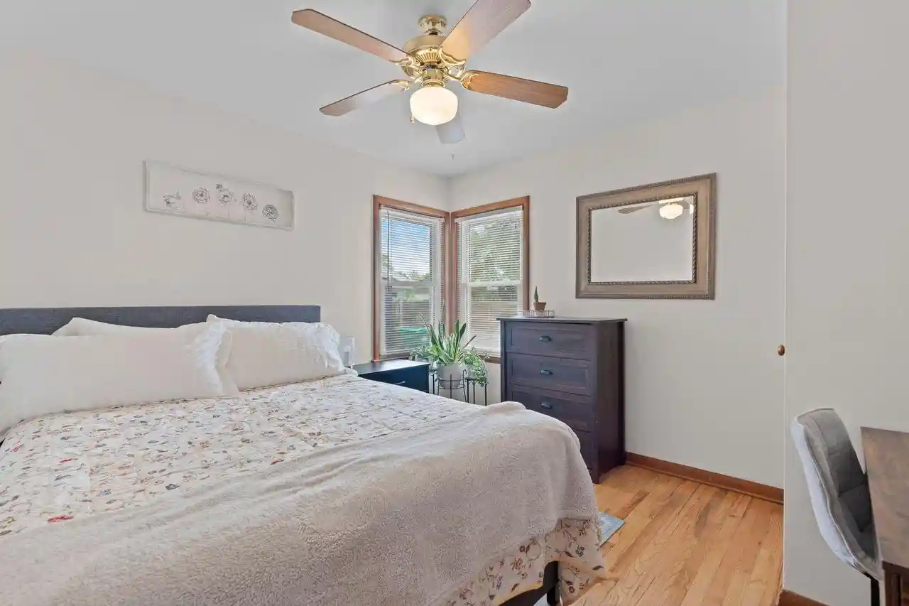 5th image of W167N8494 Theodore Avenue Avenue, Menomonee Falls, WI 53051 | MLS# 1974423