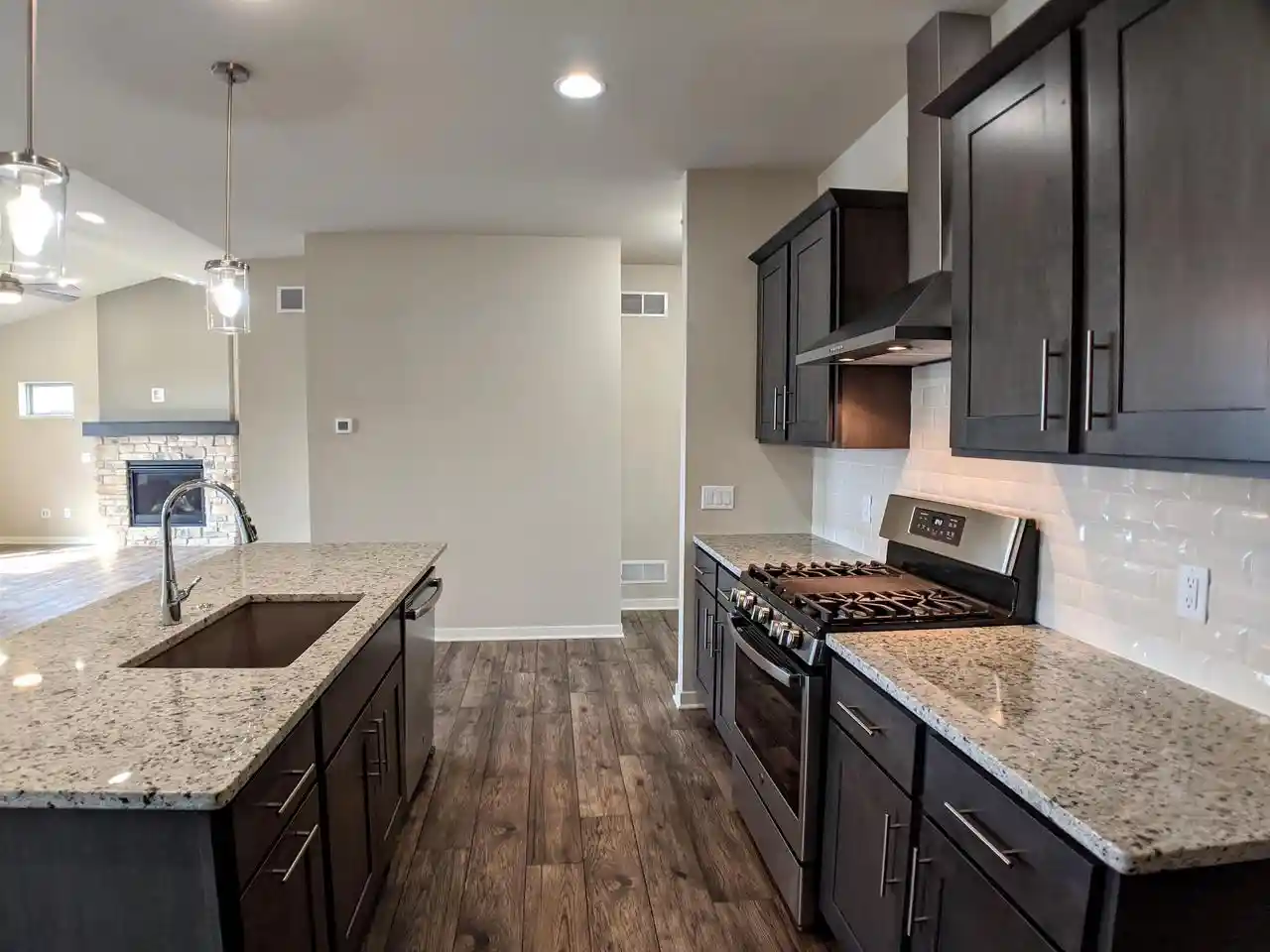 3rd image of 4513 Hooded Merganser Dr Dr, Middleton, WI 53562 | MLS# 2029531