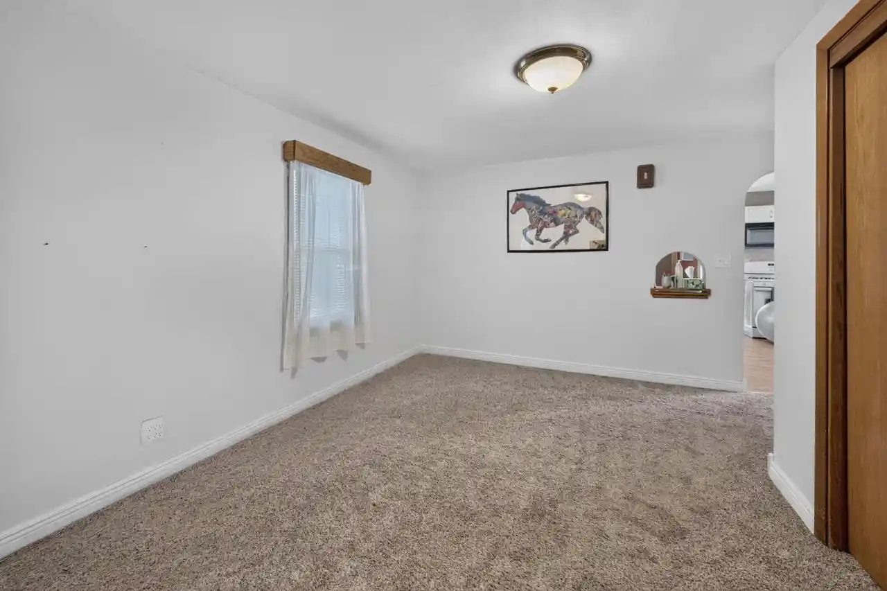 2nd image of 1501 10th Street S Street S, La Crosse, WI 54601 | MLS# 1974438
