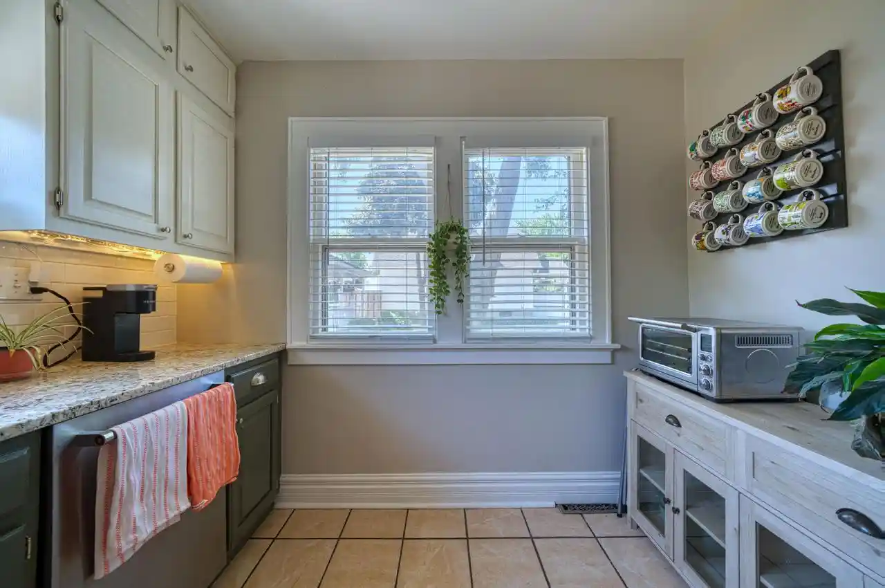 2nd image of 426 N 70th Street Street, Milwaukee, WI 53213 | MLS# 1974440