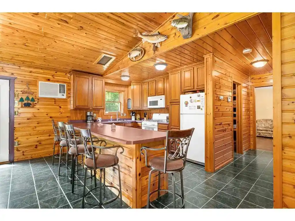 4th image of W6719 Carr Dr Dr, Minong, WI 54859 | MLS# 7120461