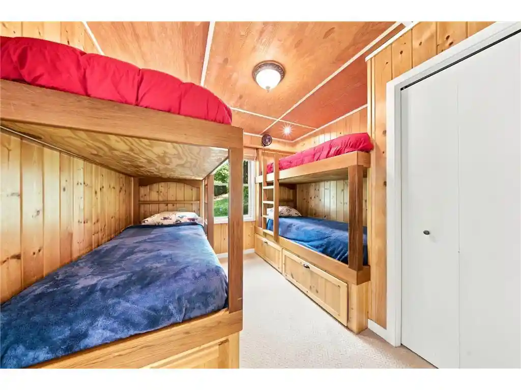 3rd image of 186 Cove Court Court, Hudson, WI 54016 | MLS# 7116952