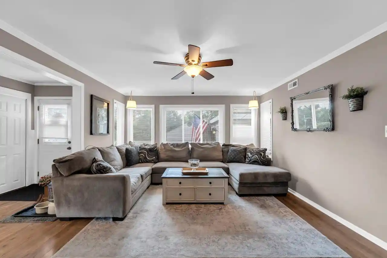 3rd image of 7557 Shorewood Dr Dr, Salem, WI 53168 | MLS# 1974457
