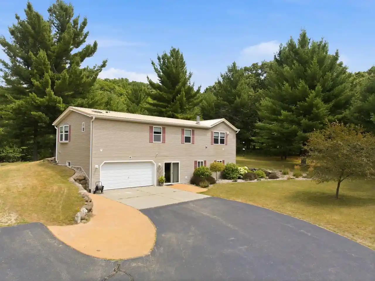 1st image of 3982 State Rd 13, Wisconsin Dells, WI 53965 | MLS# 2029537