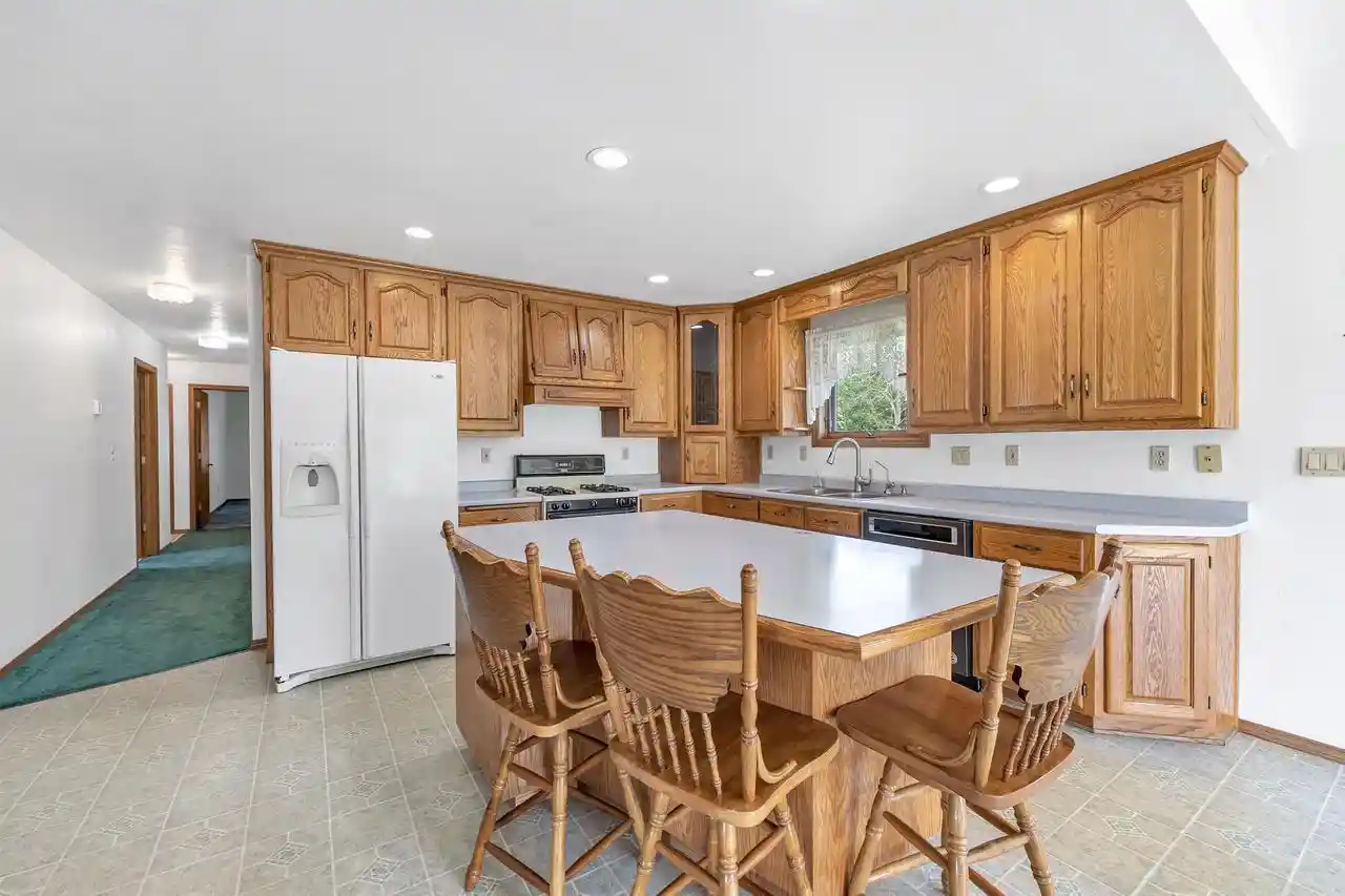 50th image of 956 Yurek Road Road, Pulaski, WI 54162 | MLS# 50330269