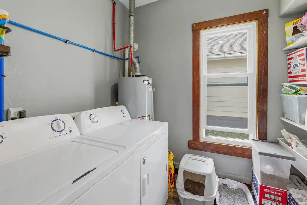 2nd image of 313 Prospect Avenue Avenue, Oshkosh, WI 54901 | MLS# 50330268