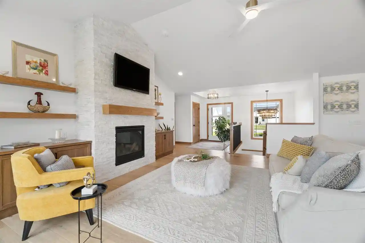 Photo 3 of Single family home for sale at N9263 Laura Street Street, Appleton, WI 54915 | MLS# 50330277 | Listing updated on 2026-08-07