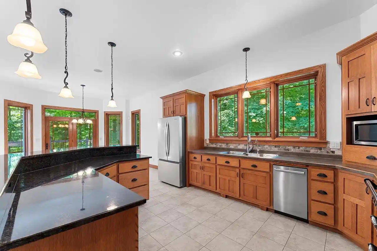 Photo 4 of Single family home for sale at 3940 Sunnyview Road Road, De Pere, WI 54115 | MLS# 50330278 | Listing updated on 2026-10-08