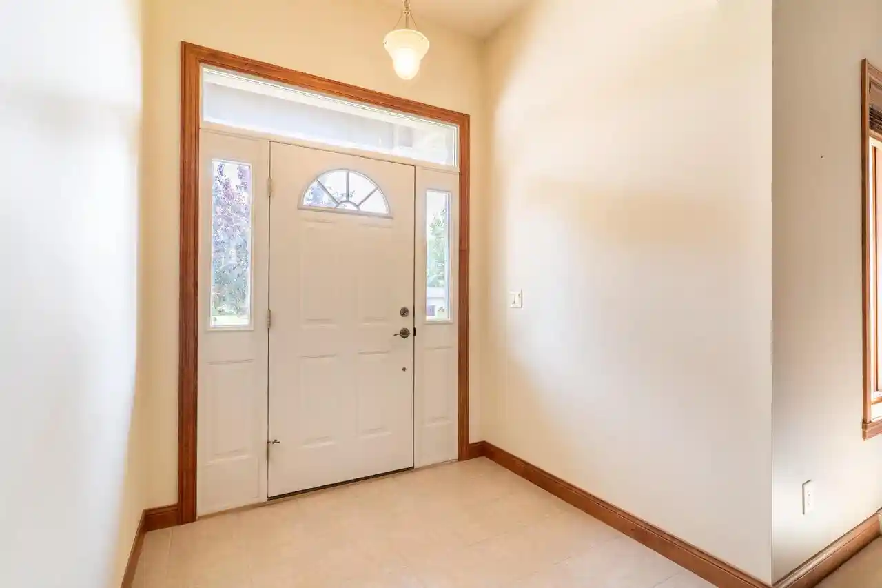 2nd image of 1337 Brooks Lane Lane, Oshkosh, WI 54904 | MLS# 50330279