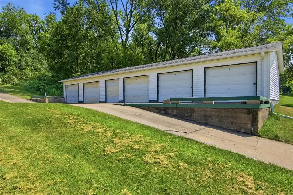 2nd image of W10890 Hiview Dr Dr, Black River Falls, WI 54615 | MLS# 1603830