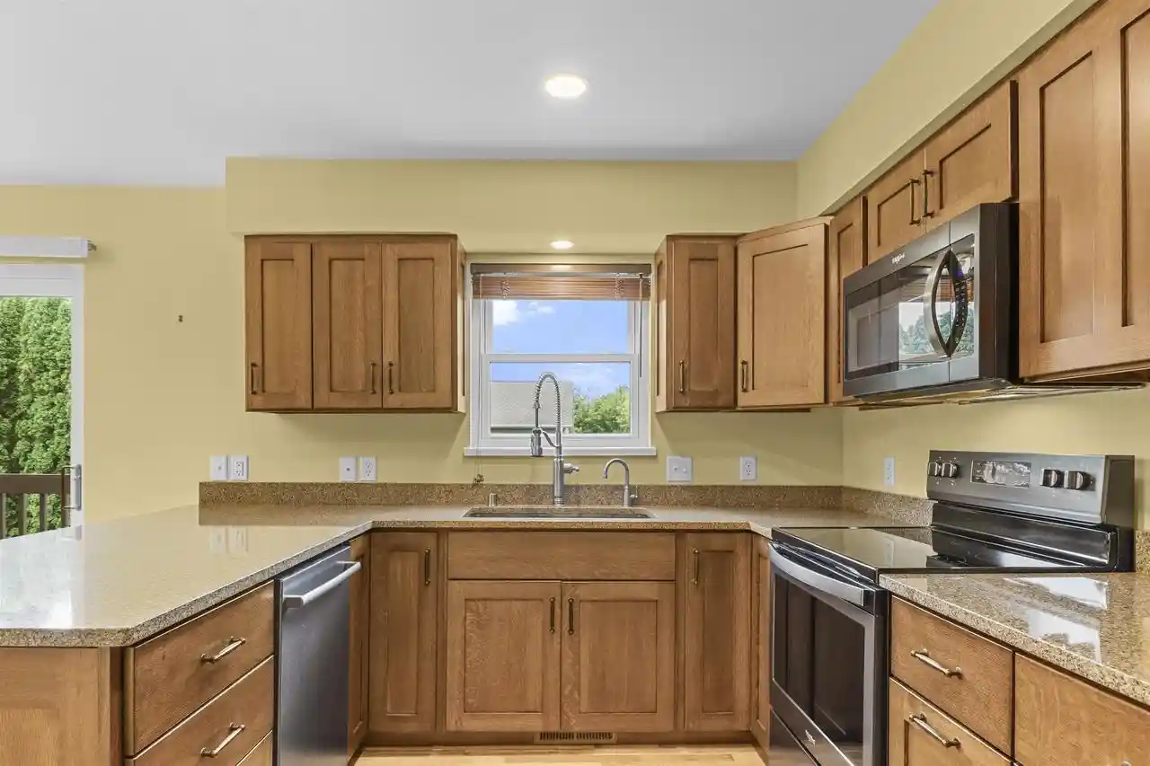 Photo 3 of Condo for sale at 909 N Clover Lane Lane #D, Cottage Grove, WI 53527 | MLS# 2029547 | Listing updated on 2026-09-10