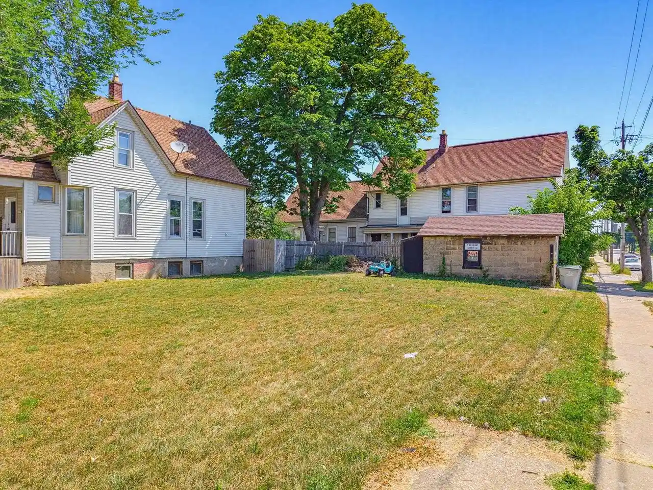Photo 3 of Multi family home for sale at 1222 W Cleveland Avenue Avenue, Milwaukee, WI 53215 | MLS# 2029550 | Listing updated on 2026-08-03