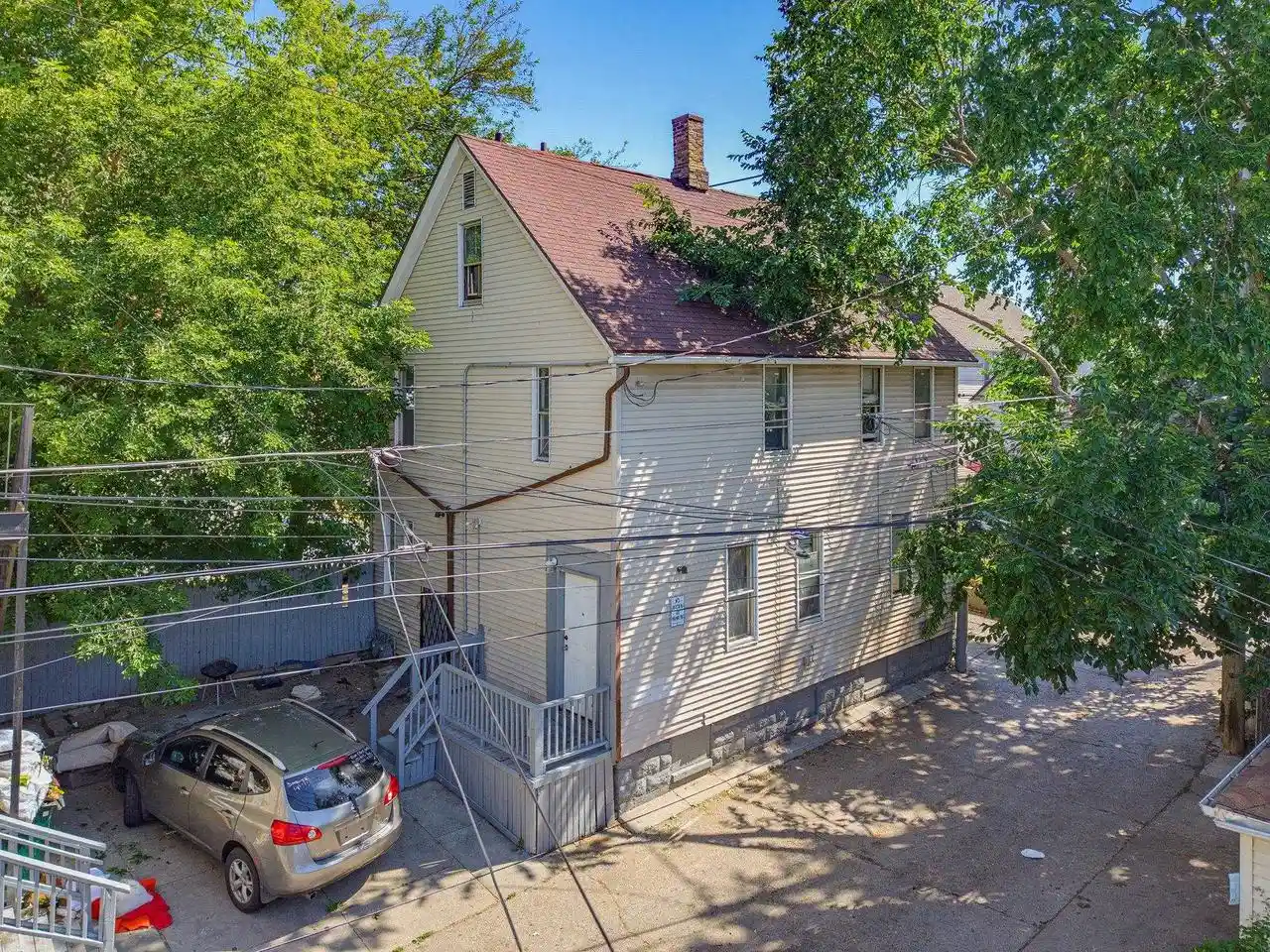 Photo 4 of Multi family home for sale at 1222 W Cleveland Avenue Avenue, Milwaukee, WI 53215 | MLS# 2029550 | Listing updated on 2026-08-03