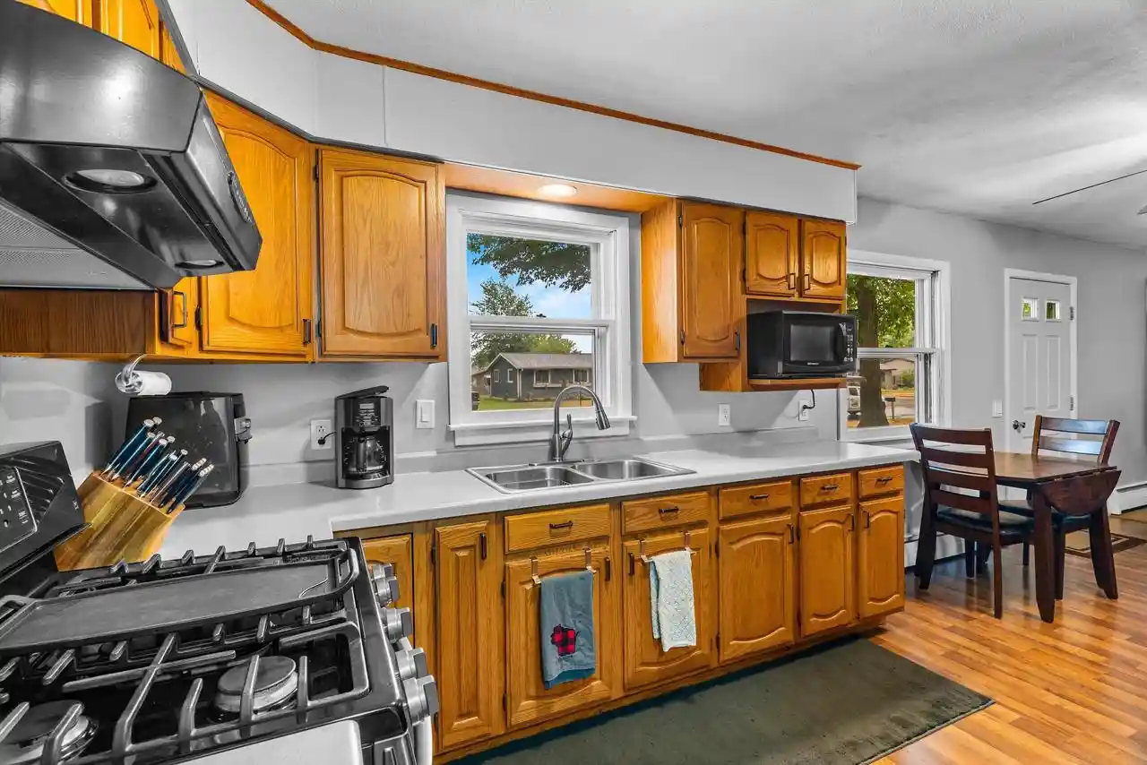 2nd image of 711 E 25th Street Street, Marshfield, WI 54449 | MLS# 22603709