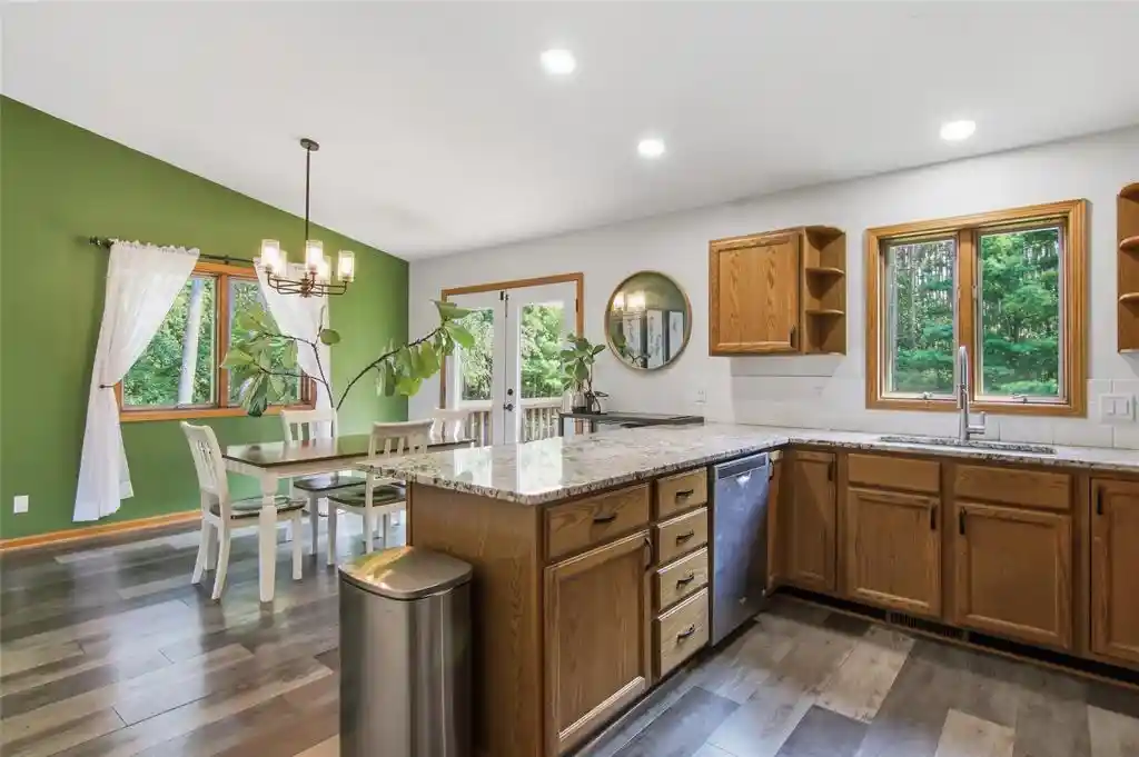2nd image of 511 S Beach Dr Dr, Altoona, WI 54720 | MLS# 1603829