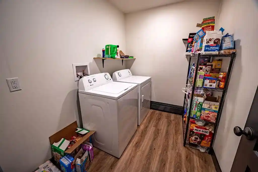 4th image of 616 Hilton St St, Prescott, WI 54021