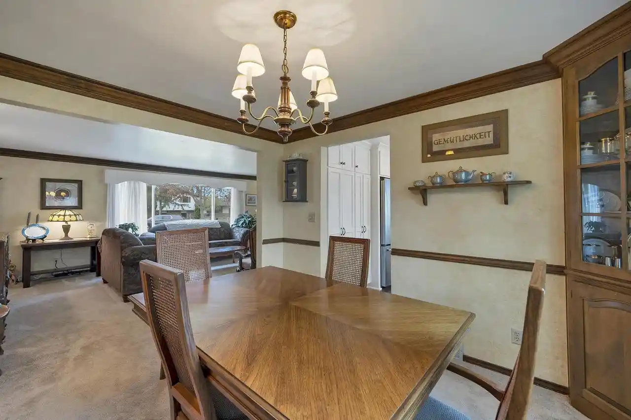 3rd image of 413 S Good Hope Road Road, De Pere, WI 54115 | MLS# 50330281