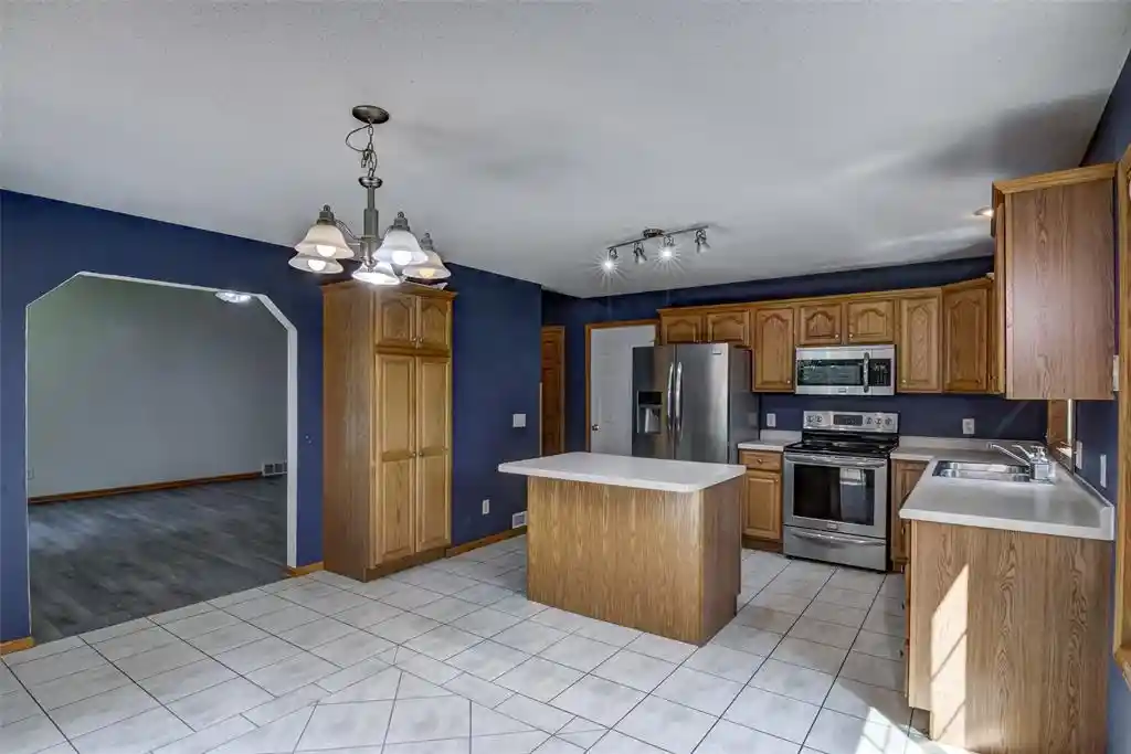 Photo 3 of Single family home for sale at 2728 Pineview Road Road, Eau Claire, WI 54703 | MLS# 1603837 | Listing updated on 2026-09-19