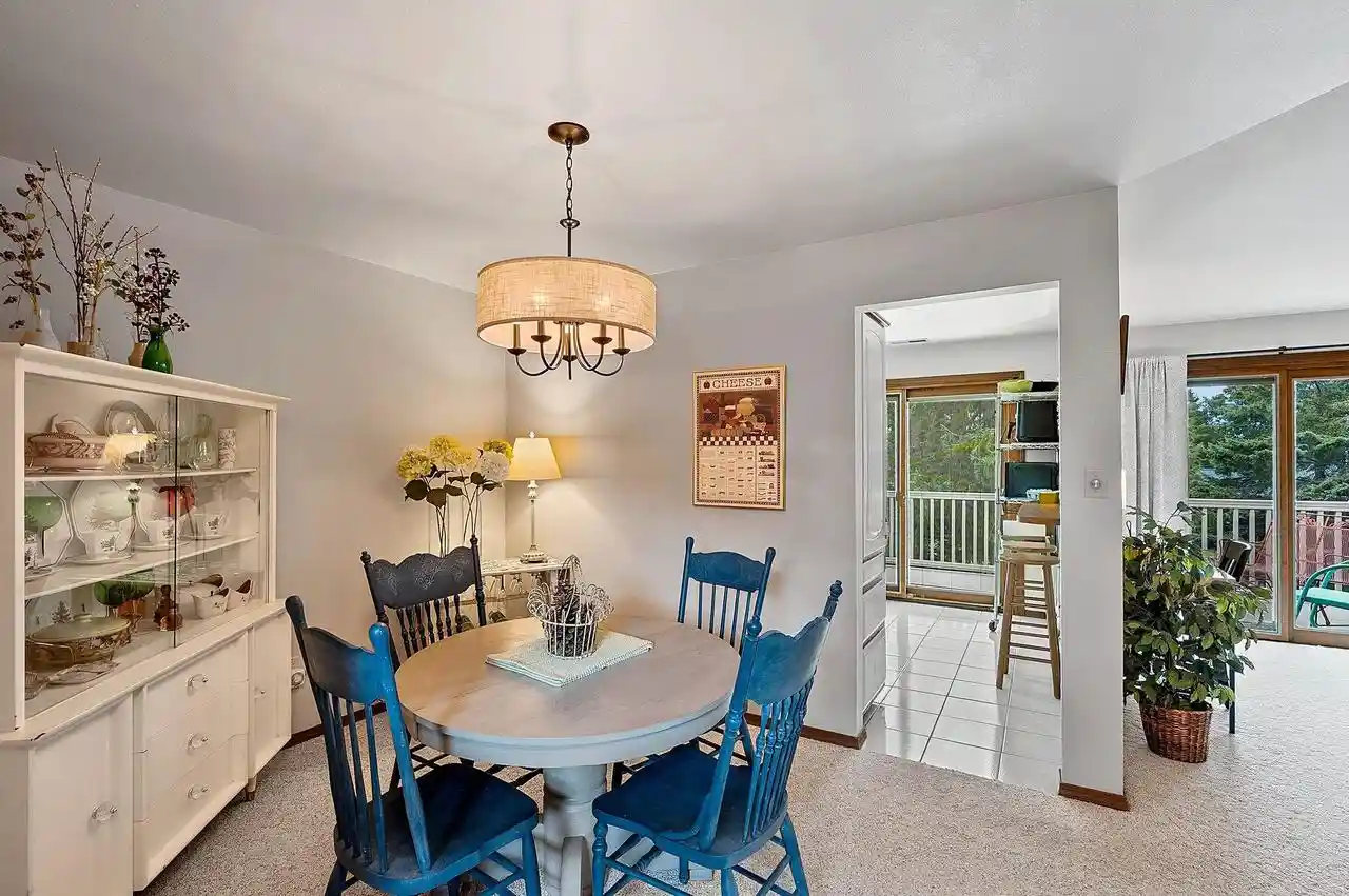 Photo 4 of Condo for sale at 1820 Rideway Dr Dr #12B, De Pere, WI 54115 | MLS# 50330294 | Listing updated on 2026-10-01