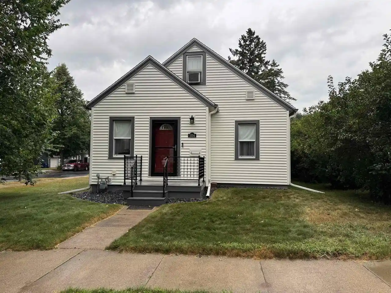 1st image of 1004 N 5th Avenue Avenue, Wausau, WI 54401 | MLS# 22603715