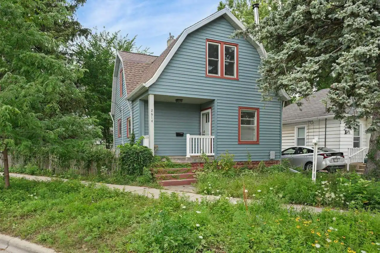 1st image of 2614 St Paul Avenue Avenue, Madison, WI 53704 | MLS# 2029571