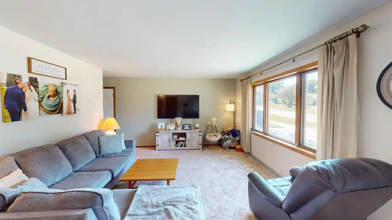 4th image of 305 N Cherry Avenue Avenue, Marshfield, WI 54449 | MLS# 22603718