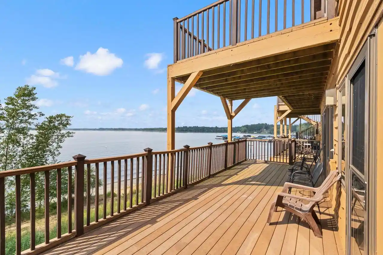 5th image of 1837 20th Ct Ct, Arkdale, WI 54613