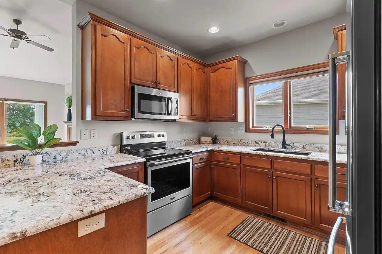 3rd image of 1440 Rushmore Circle Circle, De Pere, WI 54115 | MLS# 50330299