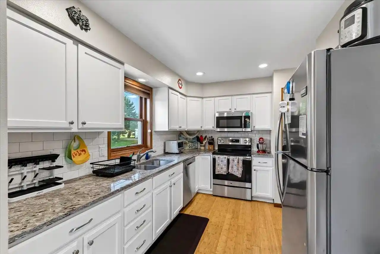 Photo 4 of Single family home for sale at 2141 Blue Heron Court Court, Stoughton, WI 53589 | MLS# 2029581 | Listing updated on 2026-09-09