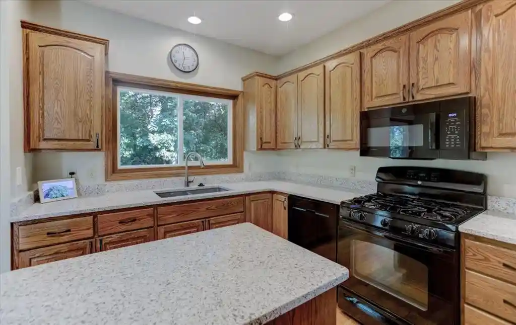 2nd image of 1016 Willow River Road, North Hudson, WI 54016 | MLS# 1603818