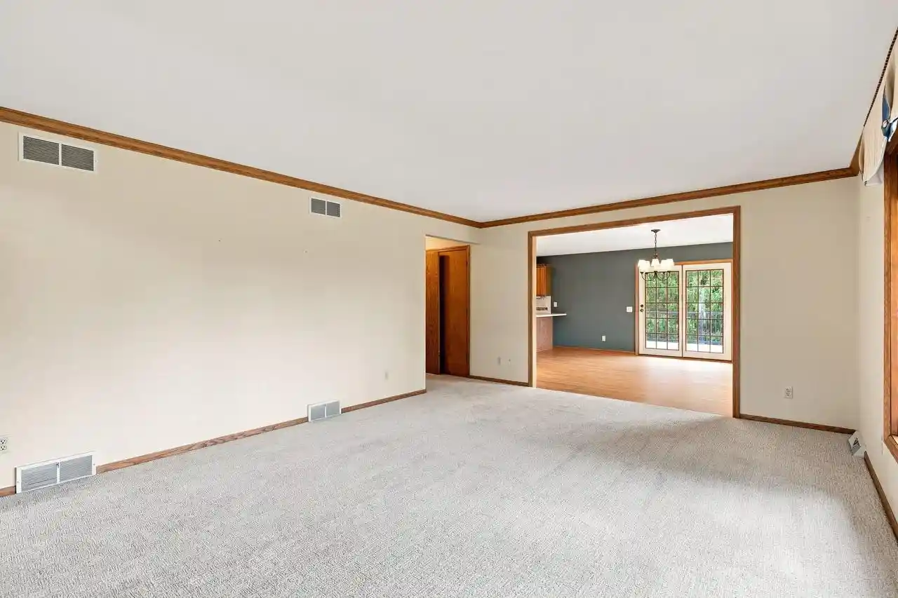 Photo 2 of Single family home for sale at 7975 Stagecoach Rd, Cross Plains, WI 53528 | MLS# 2029583 | Listing updated on 2026-09-17