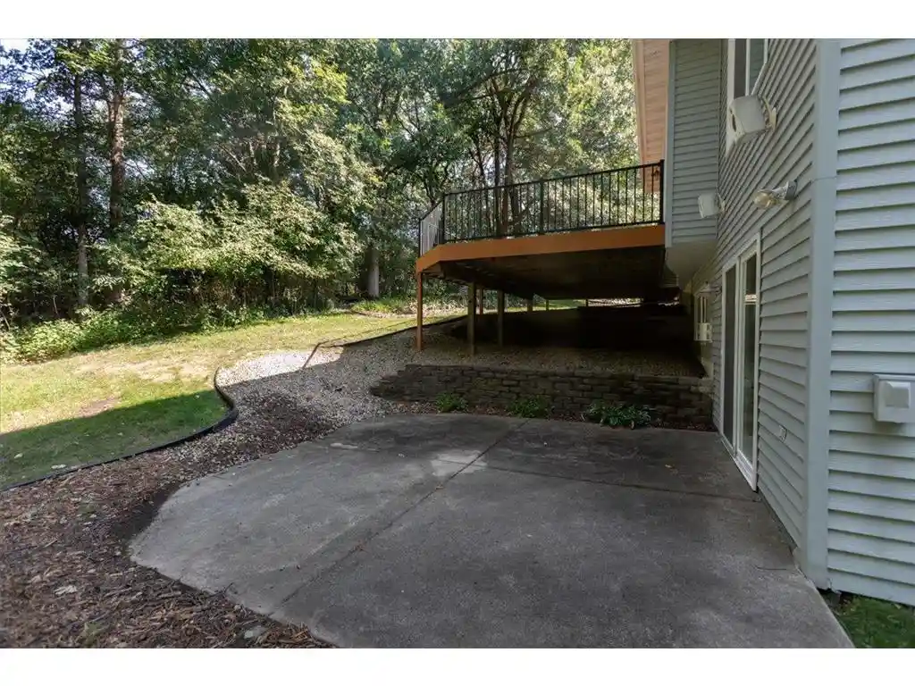 4th image of 1016 Willow River Road Road, Hudson, WI 54016 | MLS# 7120573
