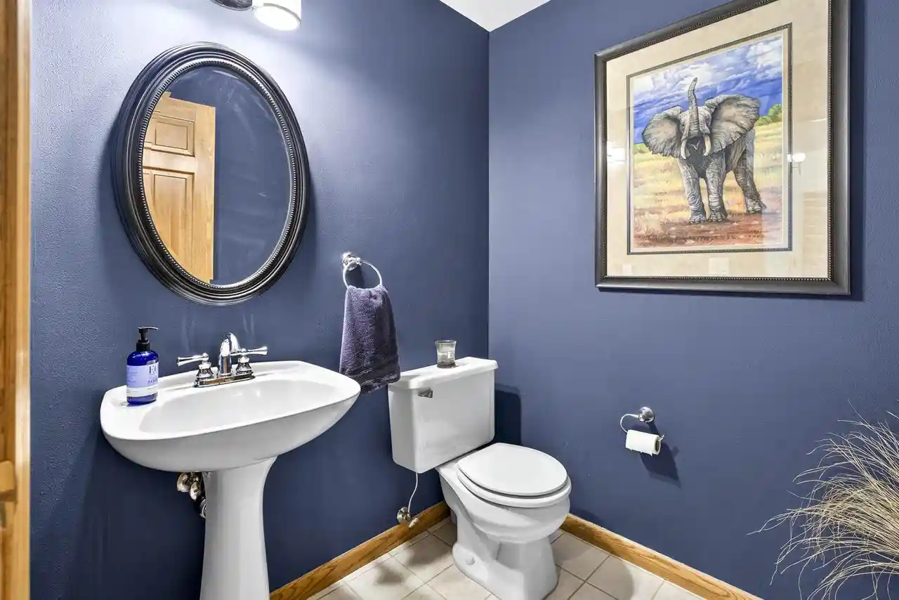 2nd image of 2928 E Ridge Pl Pl, Neenah, WI 54956 | MLS# 50330307