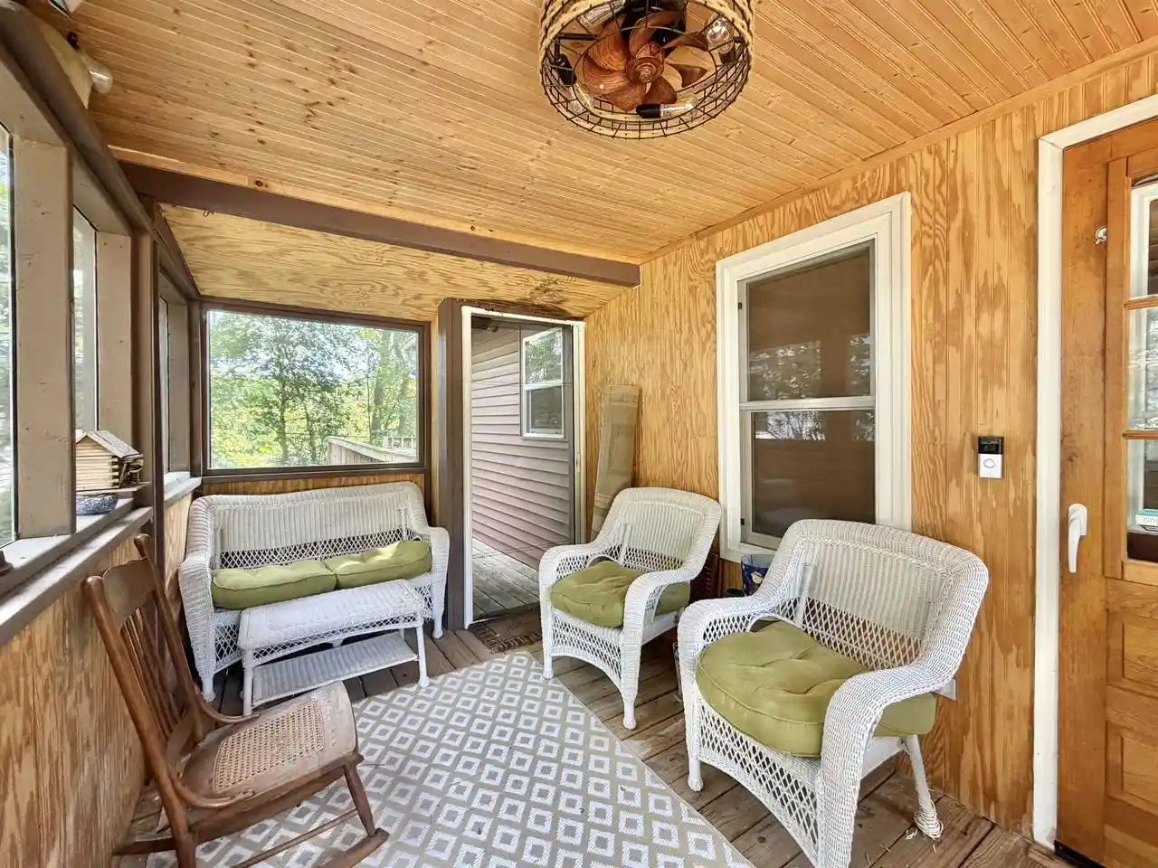 Photo 3 of Single family home for sale at 141 Lakeview Avenue Avenue, Edgerton, WI 53534 | MLS# 2029588 | Listing updated on 2026-10-08