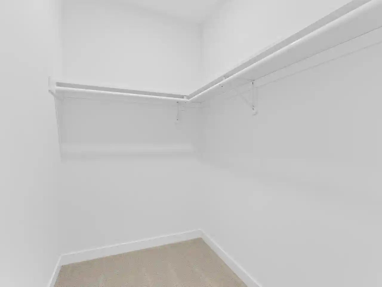 4th image of 9378 S Alder Pl Pl #104, Oak Creek, WI 53154 | MLS# 1974535