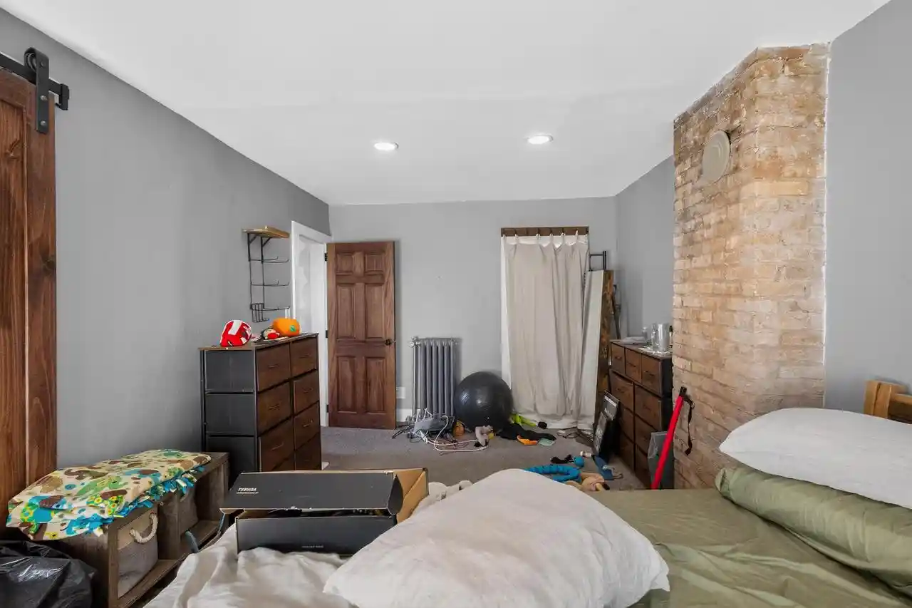 4th image of 1450 N Humboldt Avenue Avenue, Milwaukee, WI 53202 | MLS# 1974546
