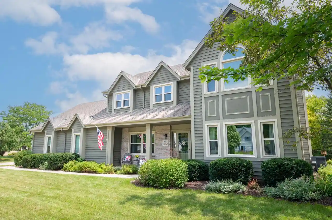 1st image of W151n10742 Preserve Parkway Parkway, Germantown, WI 53022 | MLS# 1974548