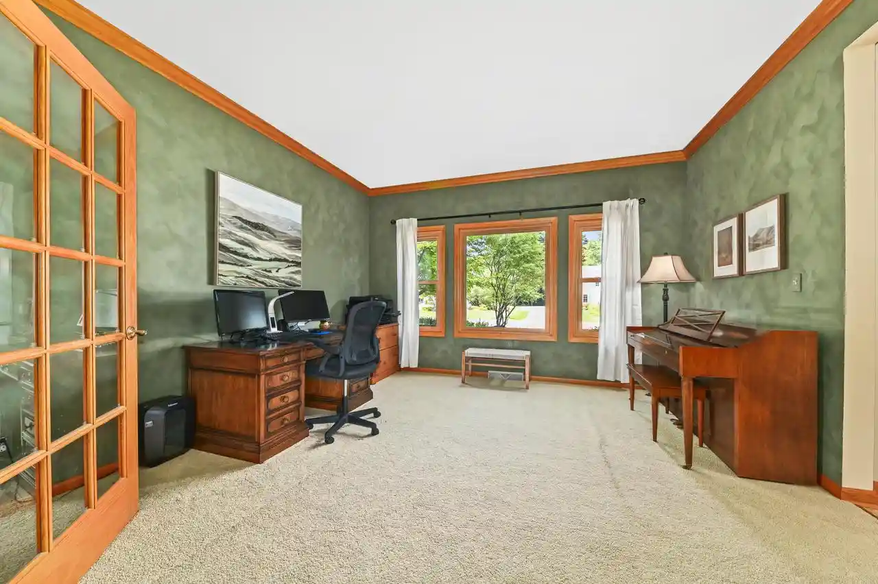3rd image of W151N10742 Preserve Parkway Parkway, Germantown, WI 53022 | MLS# 1974548