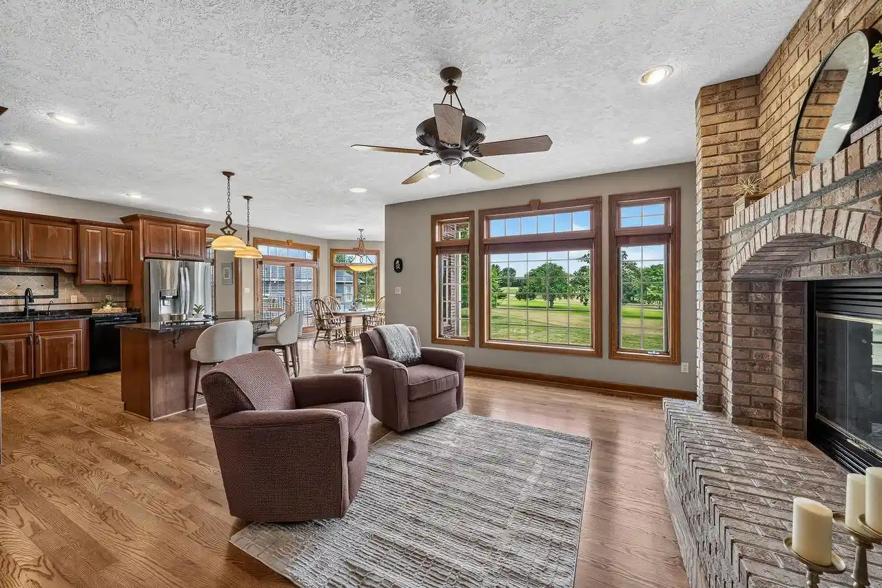 2nd image of W4736 Pebble Dr Dr, Elkhorn, WI 53121 | MLS# 1974547