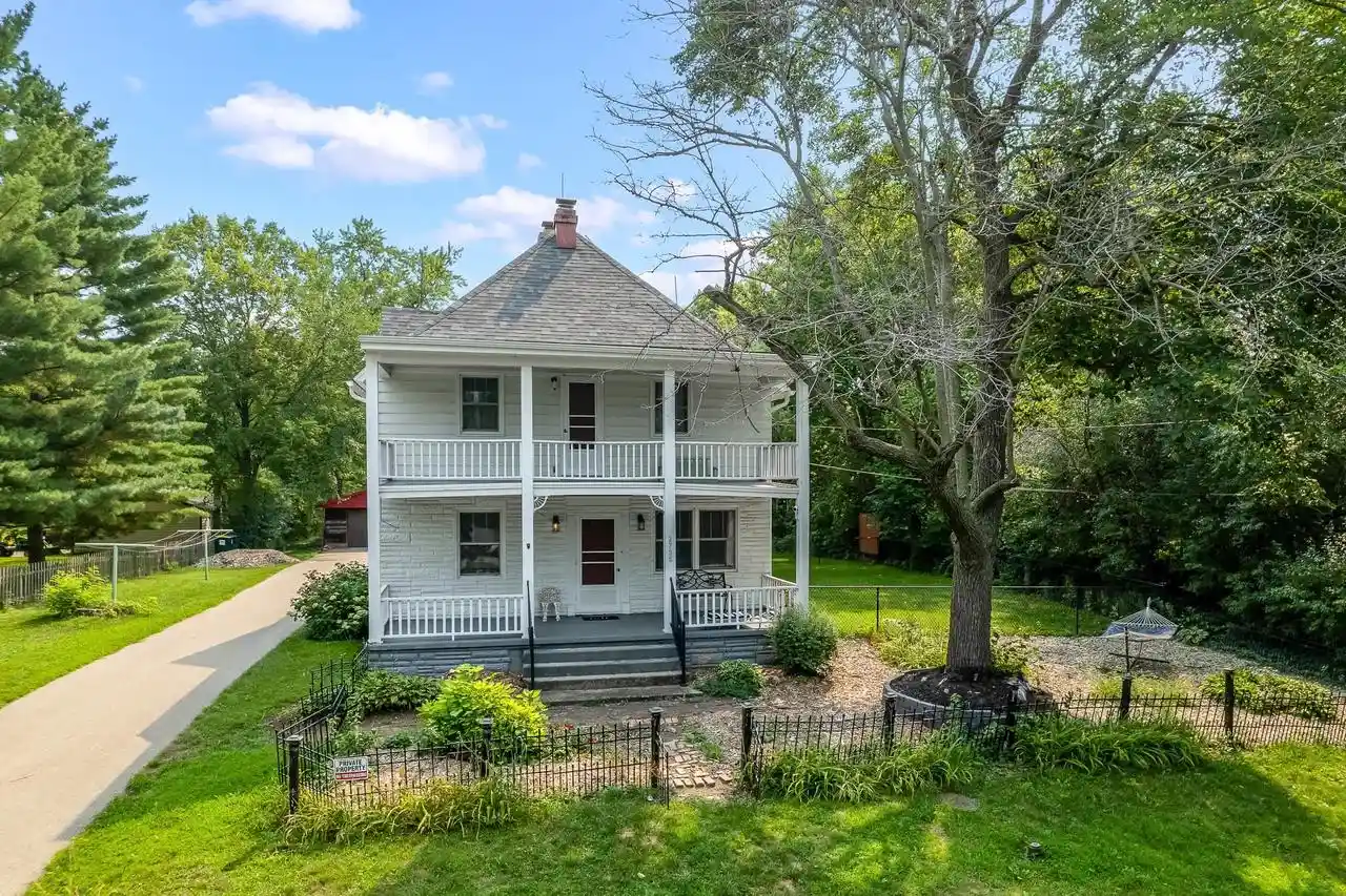 1st image of 2735 S Riverside Dr Dr, Beloit, WI 53511 | MLS# 2029596