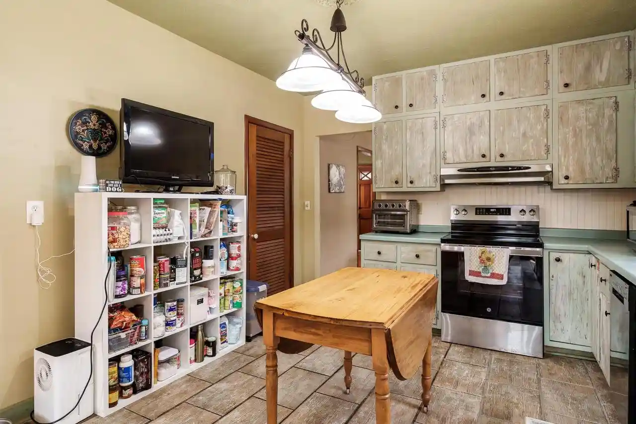 5th image of 2735 S Riverside Dr Dr, Beloit, WI 53511 | MLS# 2029596